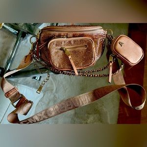 Steve Madden rose gold sparkly Fanny pack